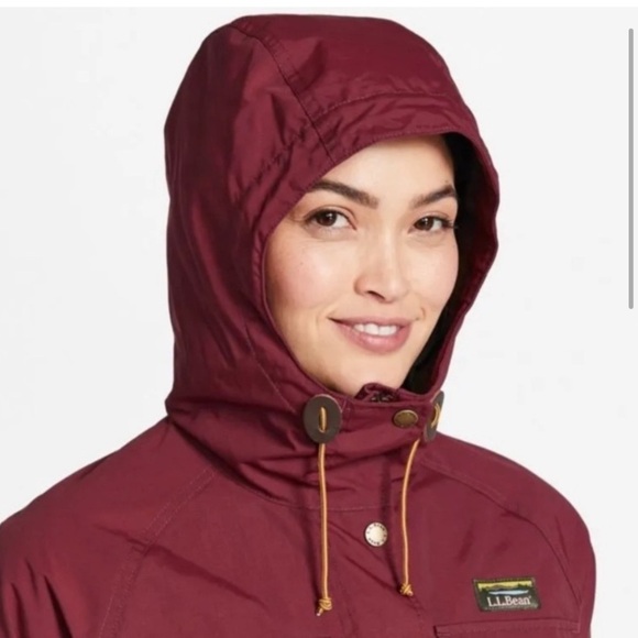L.L. Bean Women's Mountain Classic Water-Resistant Jacket Size S - Picture 2 of 13